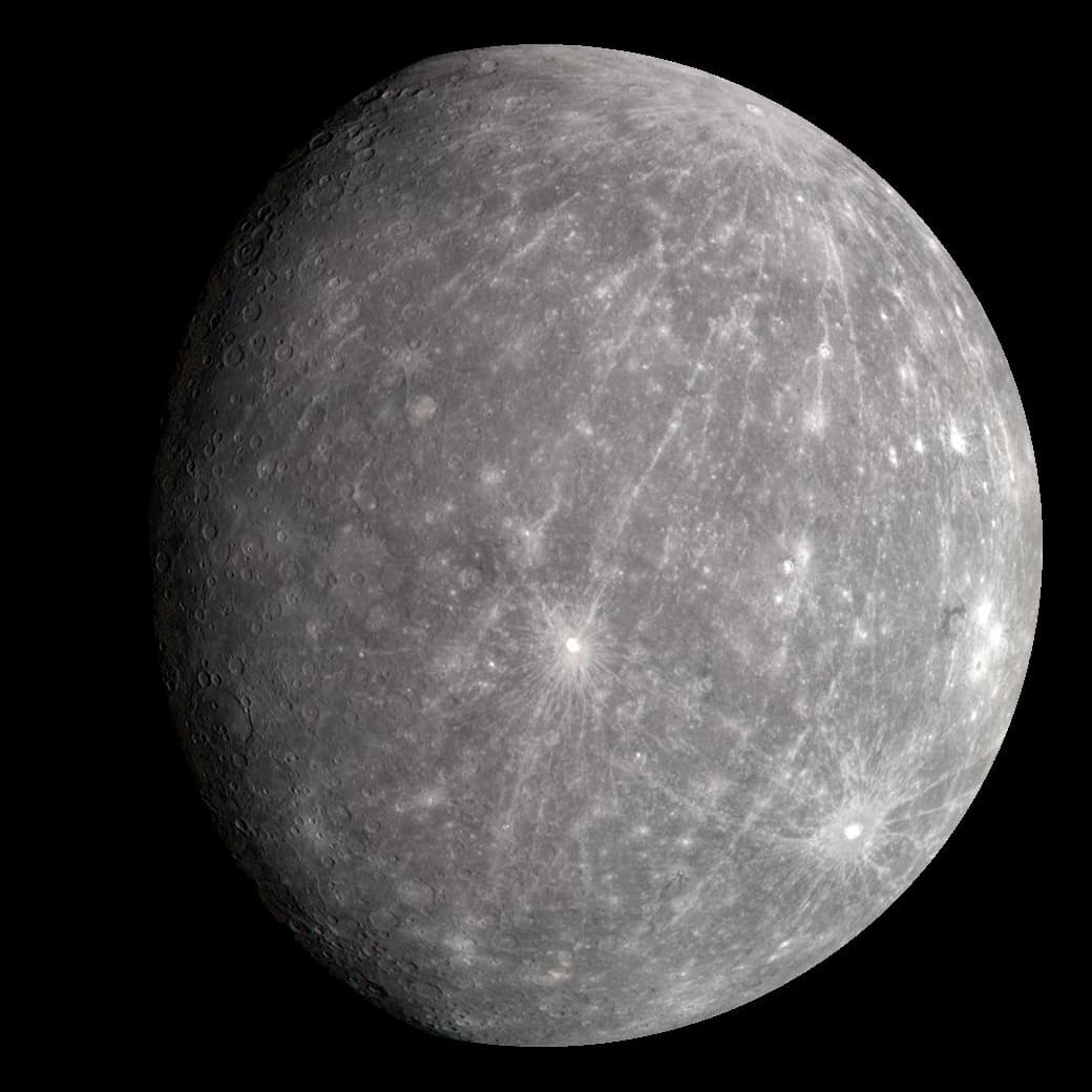 Mercury in approximate true color (NASA / MESSENGER)